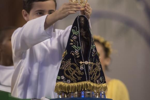 Paróquias de Nossa Senhora da Aparecida em João Pessoa fazem carreata, procissões e missas em homenagem à padroeira do Brasil Paróquias de Nossa Senhora da Aparecida em João Pessoa fazem carreata, procissões e missas em homenagem à padroeira do Brasil