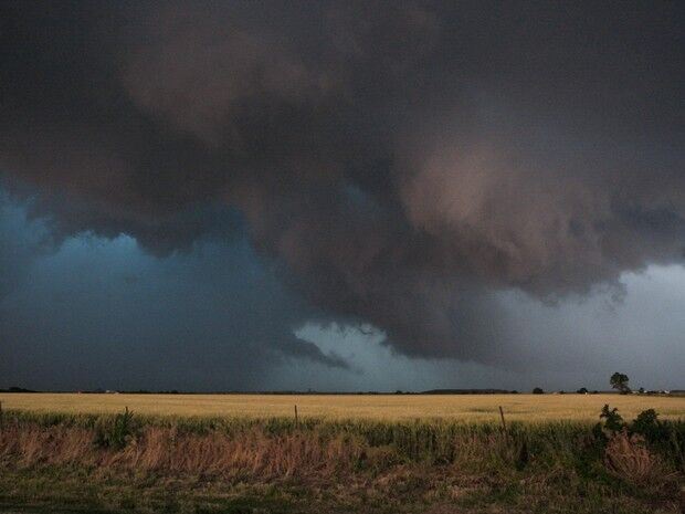 Novo tornado atinge Oklahoma City, nos EUA, e deixa ao menos 5 mortos Novo tornado atinge Oklahoma City, nos EUA, e deixa ao menos 5 mortos