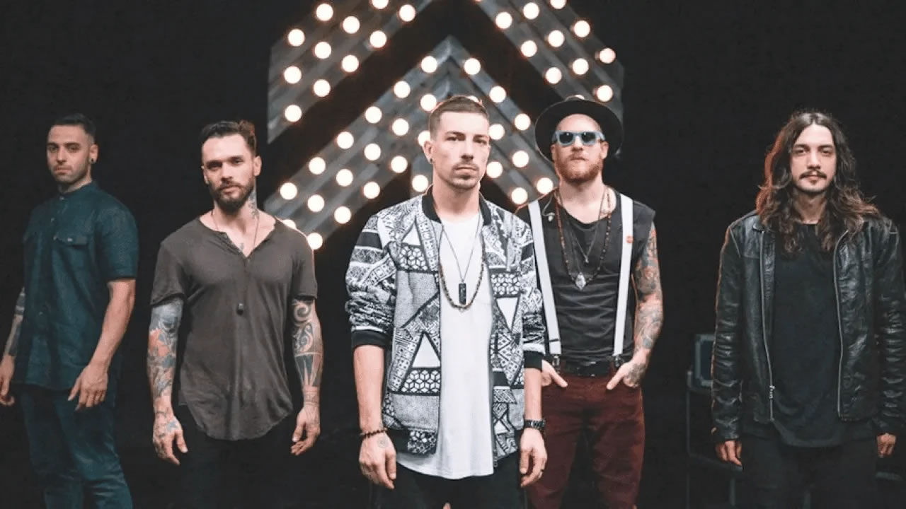 Ingresso de R$ 1,2 mil para show do NX Zero em João Pessoa dá direito a encontro e pizza com a banda e poster autografado Ingresso de R$ 1,2 mil para show do NX Zero em João Pessoa dá direito a encontro e pizza com a banda e poster autografado