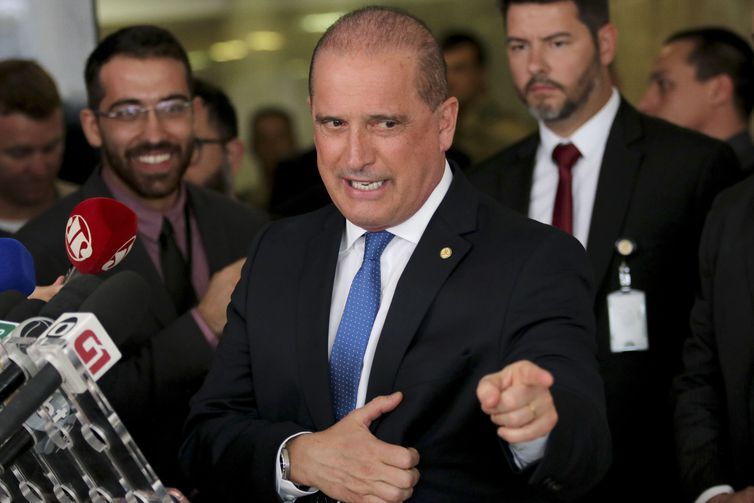 Onyx Lorenzoni vem à Paraíba para reunião com João Azevêdo e assina termo que garante mais recursos para o Programa de Aquisição de Alimentos Onyx Lorenzoni vem à Paraíba para reunião com João Azevêdo e assina termo que garante mais recursos para o Programa de Aquisição de Alimentos