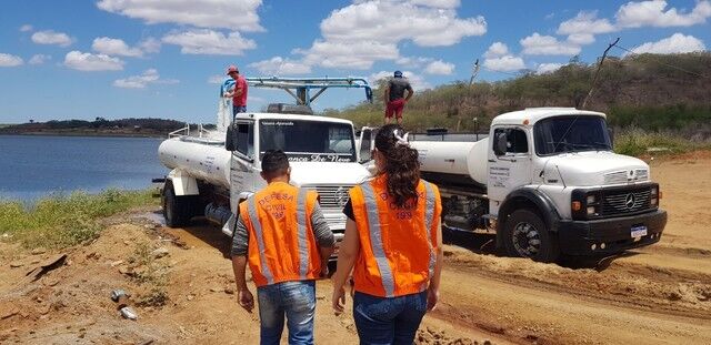 Começa nesta sexta-feira distribuição de água potável em carro-pipa na zona rural de Campina Grande Começa nesta sexta-feira distribuição de água potável em carro-pipa na zona rural de Campina Grande