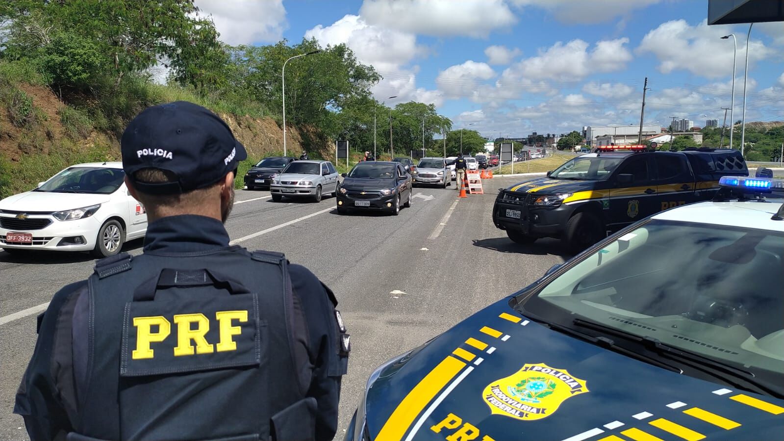 BR-230 é interditada para detonação de rochas em Campina Grande neste sábado; confira desvio BR-230 é interditada para detonação de rochas em Campina Grande neste sábado; confira desvio