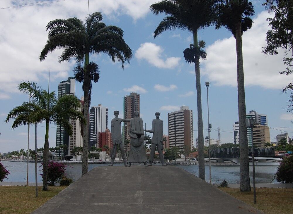Vândalos atacam 'Os Pioneiros da Borborema' um dos pontos turísticos de Campina Grande Vândalos atacam 'Os Pioneiros da Borborema' um dos pontos turísticos de Campina Grande