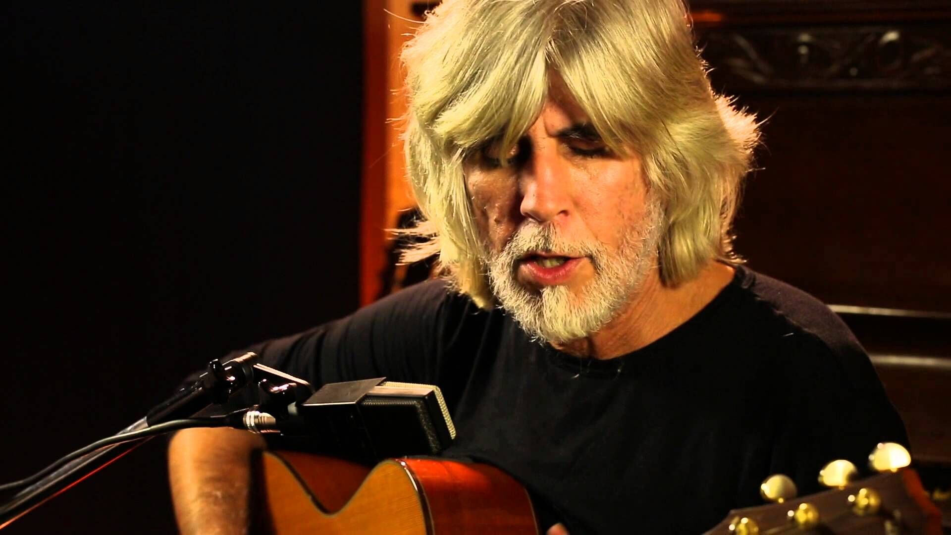Oswaldo Montenegro se apresenta hoje no Teatro Facisa Oswaldo Montenegro se apresenta hoje no Teatro Facisa