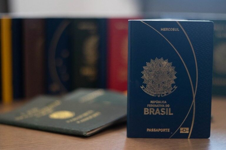 Novo passaporte já é emitido na Paraíba e conta com mais itens de segurança; veja onde solicitar documento Novo passaporte já é emitido na Paraíba e conta com mais itens de segurança; veja onde solicitar documento