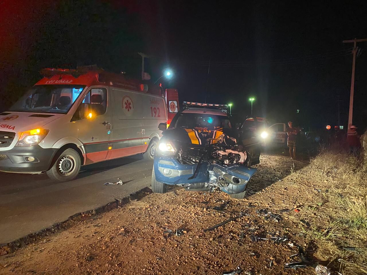 Motociclista atropela policial durante perseguição e morre ao colidir de frente com viatura da PRF em rodovia da Paraíba Motociclista atropela policial durante perseguição e morre ao colidir de frente com viatura da PRF em rodovia da Paraíba