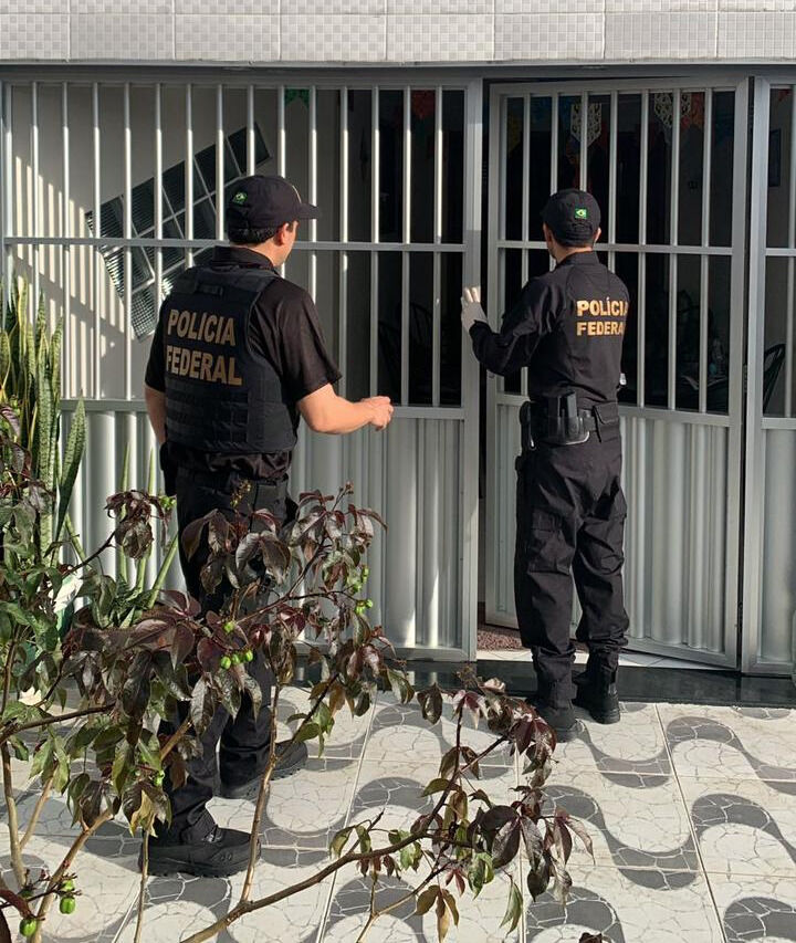 PF deflagra operação contra pirâmide financeira em Campina Grande e outros três municípios da Paraíba PF deflagra operação contra pirâmide financeira em Campina Grande e outros três municípios da Paraíba