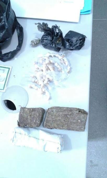Polícia realiza operação contra o tráfico de drogas em Esperança Polícia realiza operação contra o tráfico de drogas em Esperança