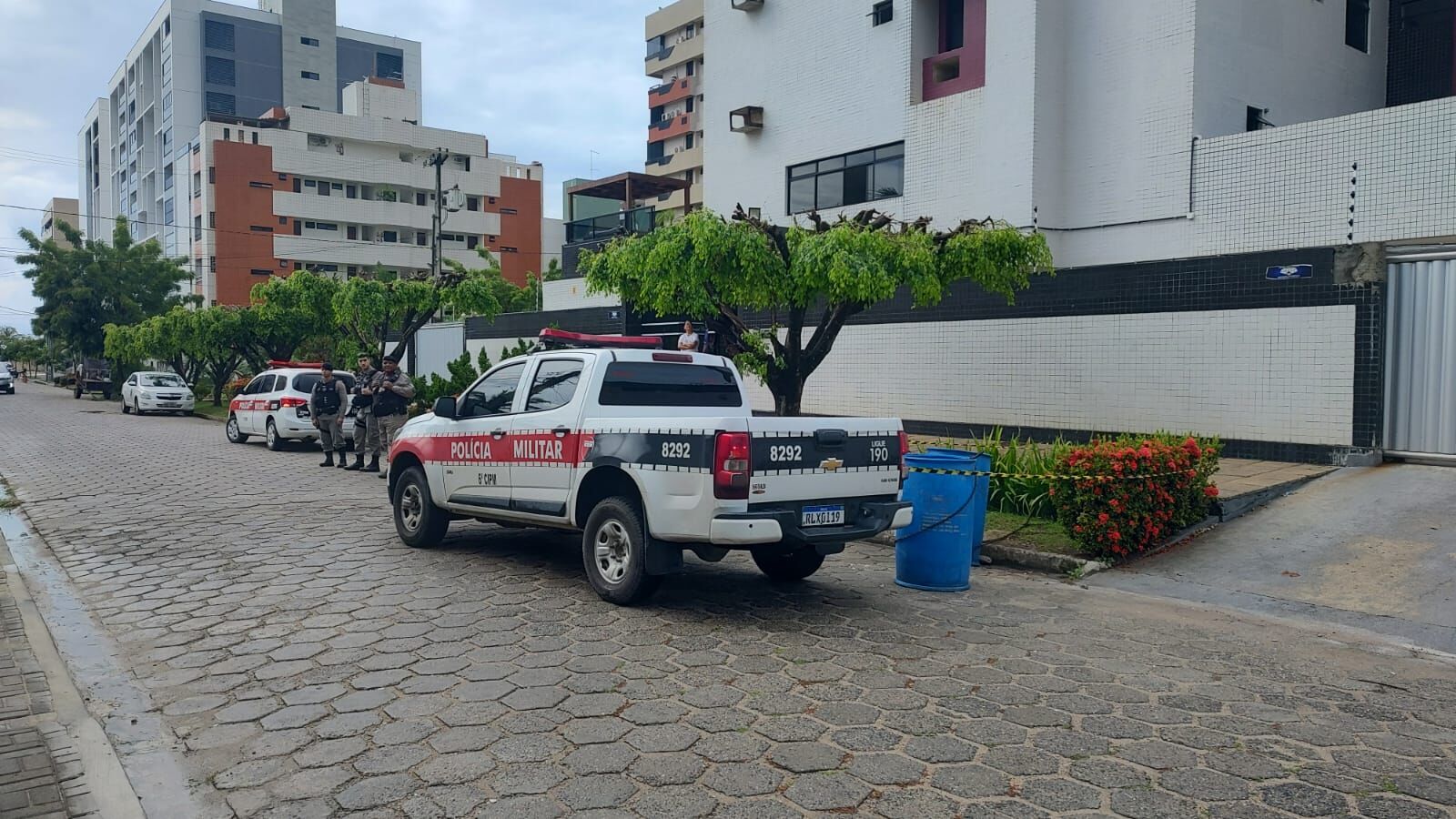 Feto com aproximadamente 30 semanas é encontrado em sacola de lixo em Intermares Feto com aproximadamente 30 semanas é encontrado em sacola de lixo em Intermares