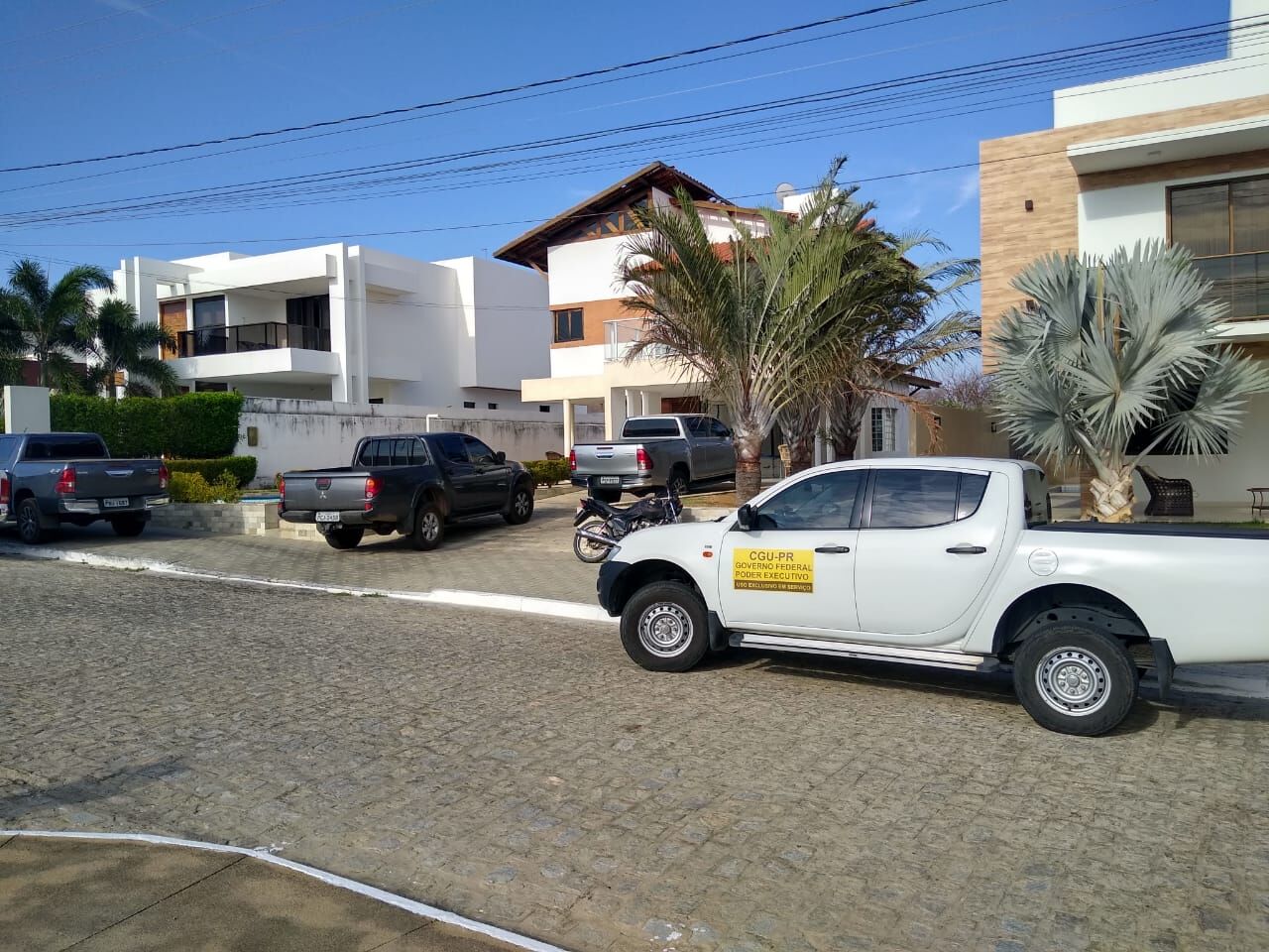 Ex-prefeitos de Triunfo e Catingueira, além de empresário e engenheiro são presos na Operação Recidiva Ex-prefeitos de Triunfo e Catingueira, além de empresário e engenheiro são presos na Operação Recidiva