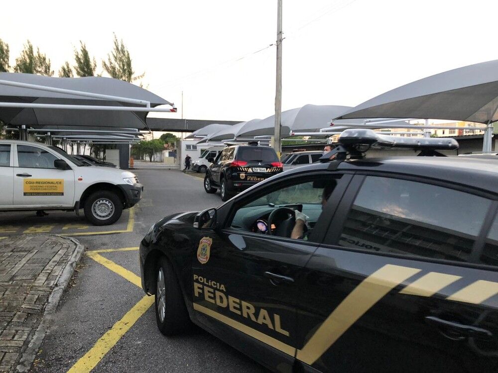 Polícia Federal deflagra operação para investigar prejuízo de R$ 25,4 milhões na compra de respiradores para tratamento de pacientes com Covid-19 Polícia Federal deflagra operação para investigar prejuízo de R$ 25,4 milhões na compra de respiradores para tratamento de pacientes com Covid-19