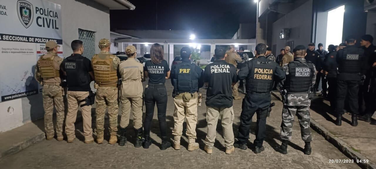 Empresário ligado a facção criminosa é alvo da Polícia Federal e outros órgãos em operação Empresário ligado a facção criminosa é alvo da Polícia Federal e outros órgãos em operação