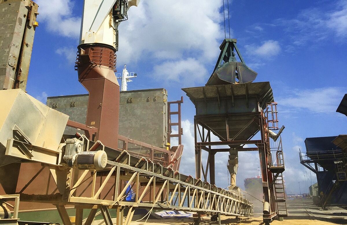 Porto de Cabedelo embarcará 31 mil toneladas de ilmenitapara Europa Porto de Cabedelo embarcará 31 mil toneladas de ilmenitapara Europa