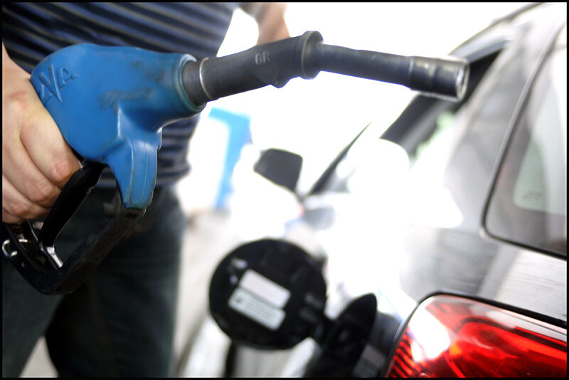 Prepare o bolso: preços da gasolina e diesel vão subir a partir de 1º de fevereiro Prepare o bolso: preços da gasolina e diesel vão subir a partir de 1º de fevereiro