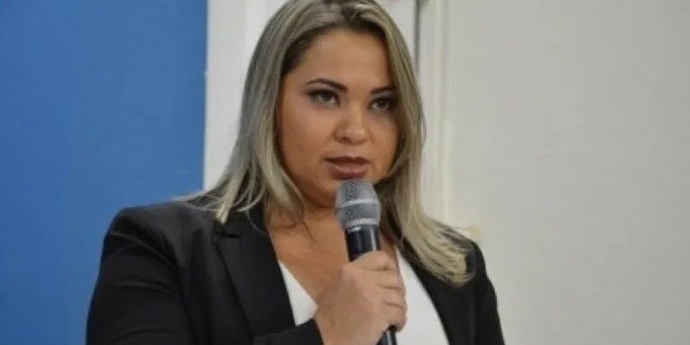 Justiça determina afastamento de prefeita e secretário do município de Joca Claudino por 180 dias Justiça determina afastamento de prefeita e secretário do município de Joca Claudino por 180 dias