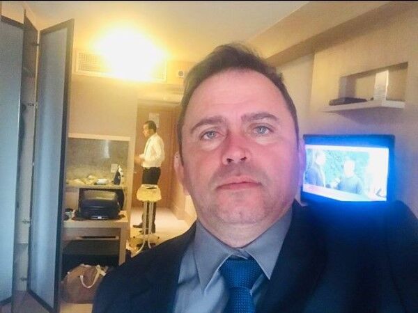 Ex-prefeito de São José de Espinharas morre após reação alérgica à ataque de abelhas Ex-prefeito de São José de Espinharas morre após reação alérgica à ataque de abelhas