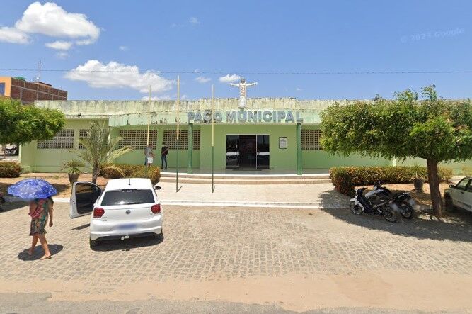 Prefeitura de Cachoeira dos Índios tem 20 dias para explicar ao TCE irregularidades em concurso público Cachoeira dos Índios deve gastar mais de R$ 850 mil com estrutura para festa de São Pedro