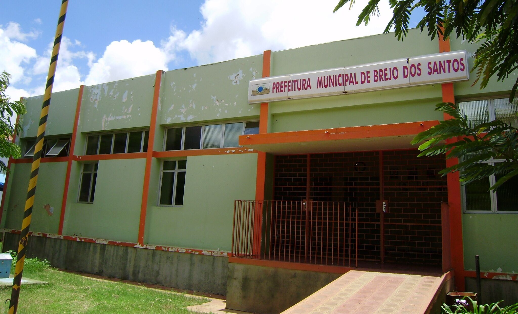 Ministério Público abre investigação para apurar desvio de verbas de emenda parlamentar pela Prefeitura de Brejo dos Santos Prefeita de Brejo do Cruz contrata esposo condenação por improbidade.