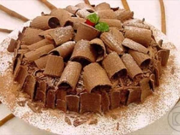 Prepare torta vienense de chocolate para a sobremesa desta quarta-feira