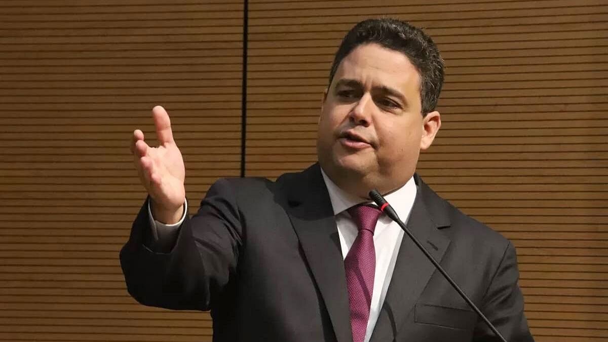 Após confusão entre advogados e delegados na Central de Polícia, presidente nacional da OAB se reúne com João Azevêdo em João Pessoa Após confusão entre advogados e delegados na Central de Polícia, presidente nacional da OAB se reúne com João Azevêdo em João Pessoa
