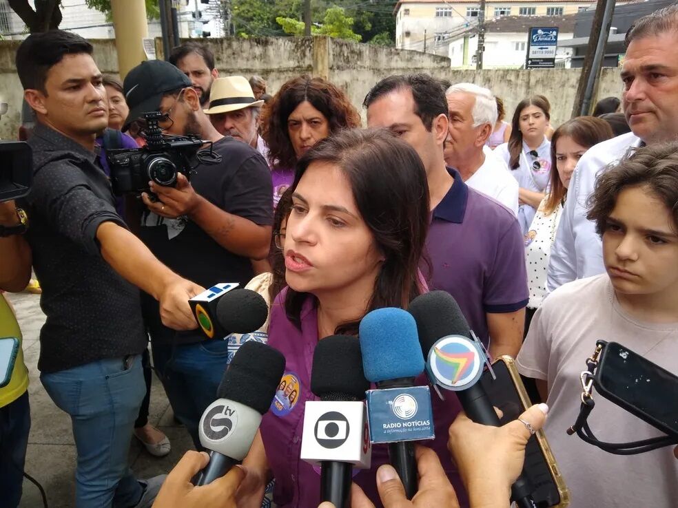 Priscila Krause afirma que Raquel Lyra não vai votar por causa da morte do marido: 'Momento de luto e dor' Priscila Krause afirma que Raquel Lyra não vai votar por causa da morte do marido: 'Momento de luto e dor'