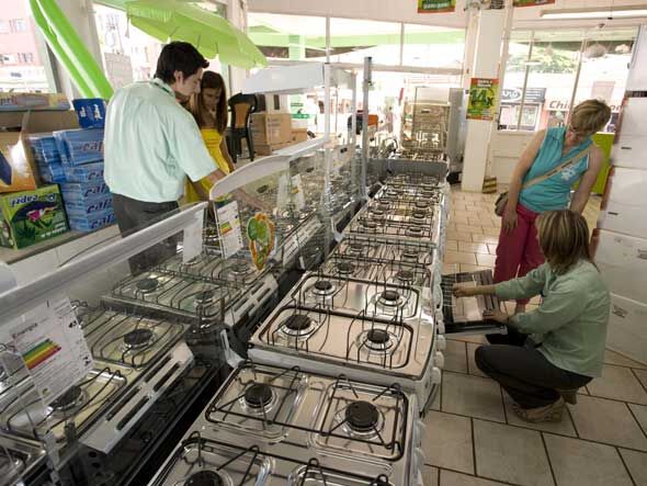 Procon-JP aponta variação de 76,58% no preço do fogão Procon-JP aponta variação de 76,58% no preço do fogão