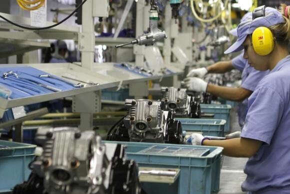 Pesquisa mostra que 50% das micro indústrias creem em aumento da inflação, mas com criação de empregos Pesquisa mostra que 50% das micro indústrias creem em aumento da inflação, mas com criação de empregos