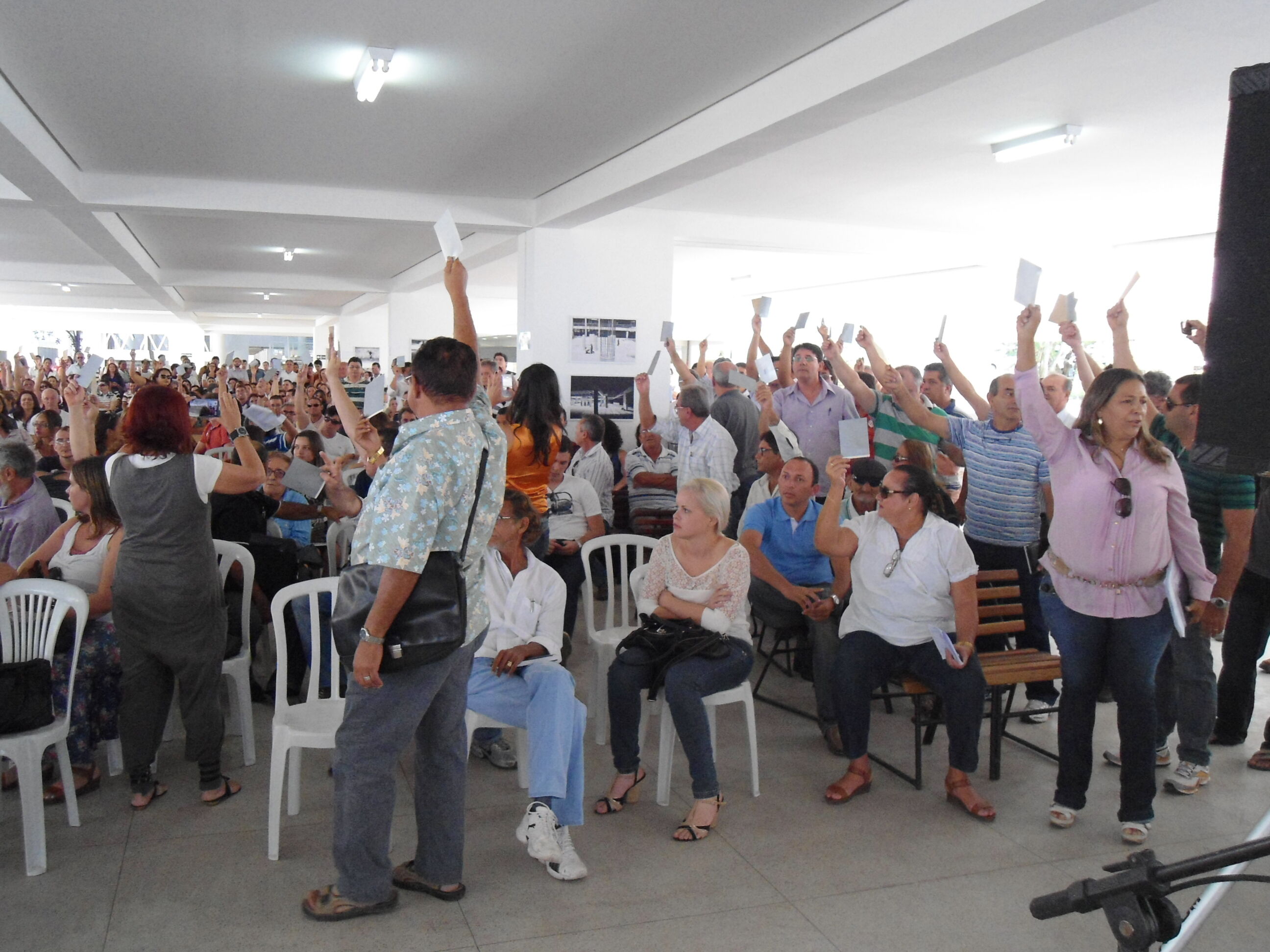 Professores da UEPB decidem entrar em greve por tempo indeterminado Professores da UEPB decidem entrar em greve por tempo indeterminado