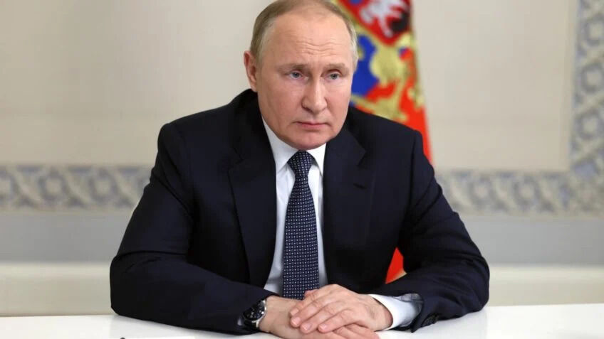 Putin diz que traição do Grupo Wagner é uma “punhalada nas costas" Putin diz que traição do Grupo Wagner é uma “punhalada nas costas"