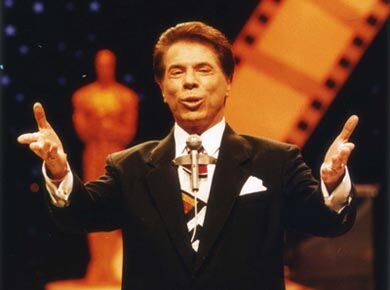 "Quem gosta de mim é bengala e reumatismo", diz Silvio Santos "Quem gosta de mim é bengala e reumatismo", diz Silvio Santos