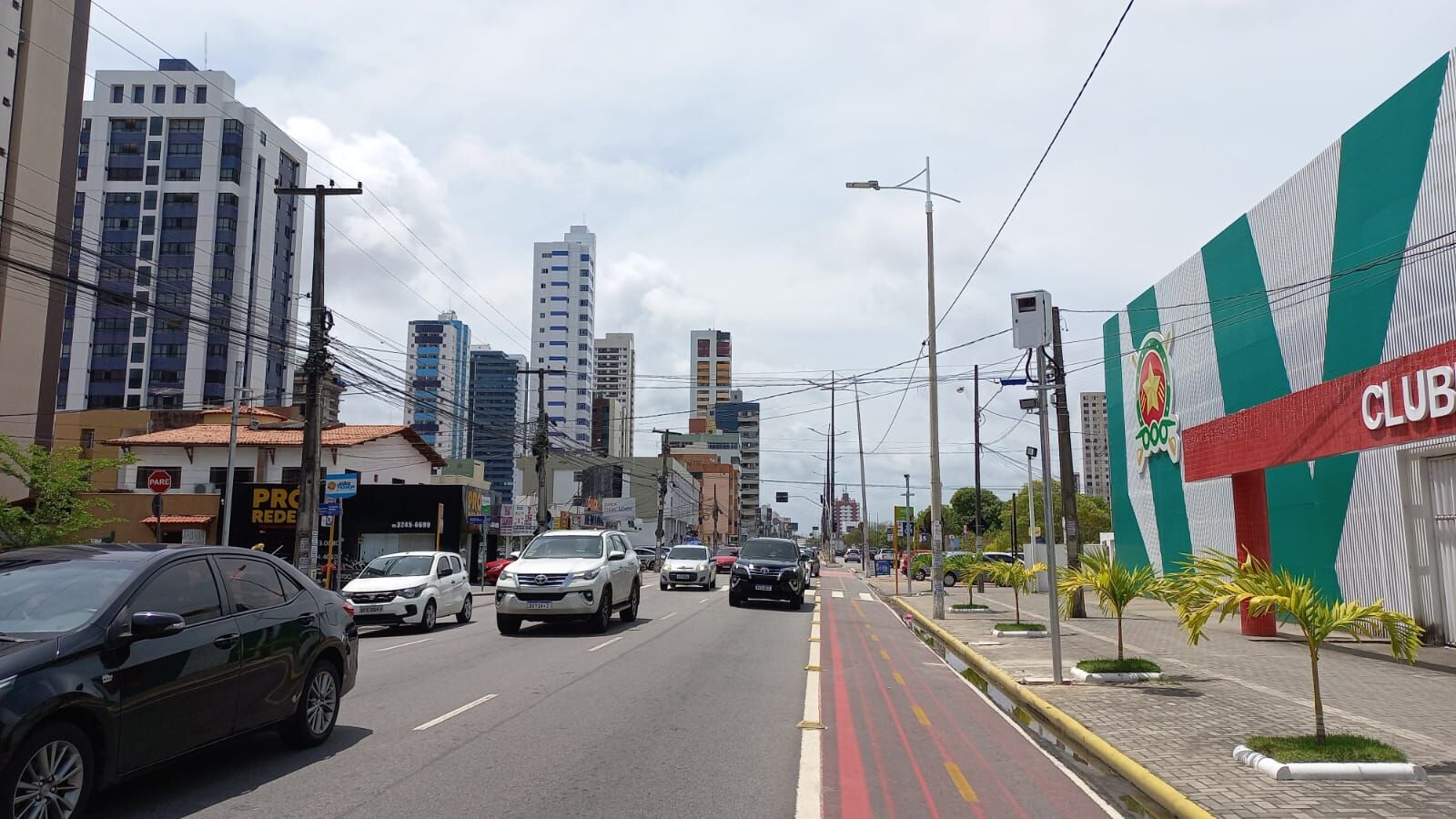 Após tragédias com motoboys, Semob instala radar de velocidade no Retão de Manaíra Após tragédias com motoboys, Semob instala radar de velocidade no Retão de Manaíra