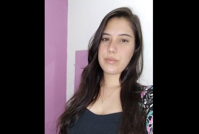Mulher é encontrada morta com as mãos amarradas detro da própria casa em Cajazeiras Mulher é encontrada morta com as mãos amarradas detro da própria casa em Cajazeiras