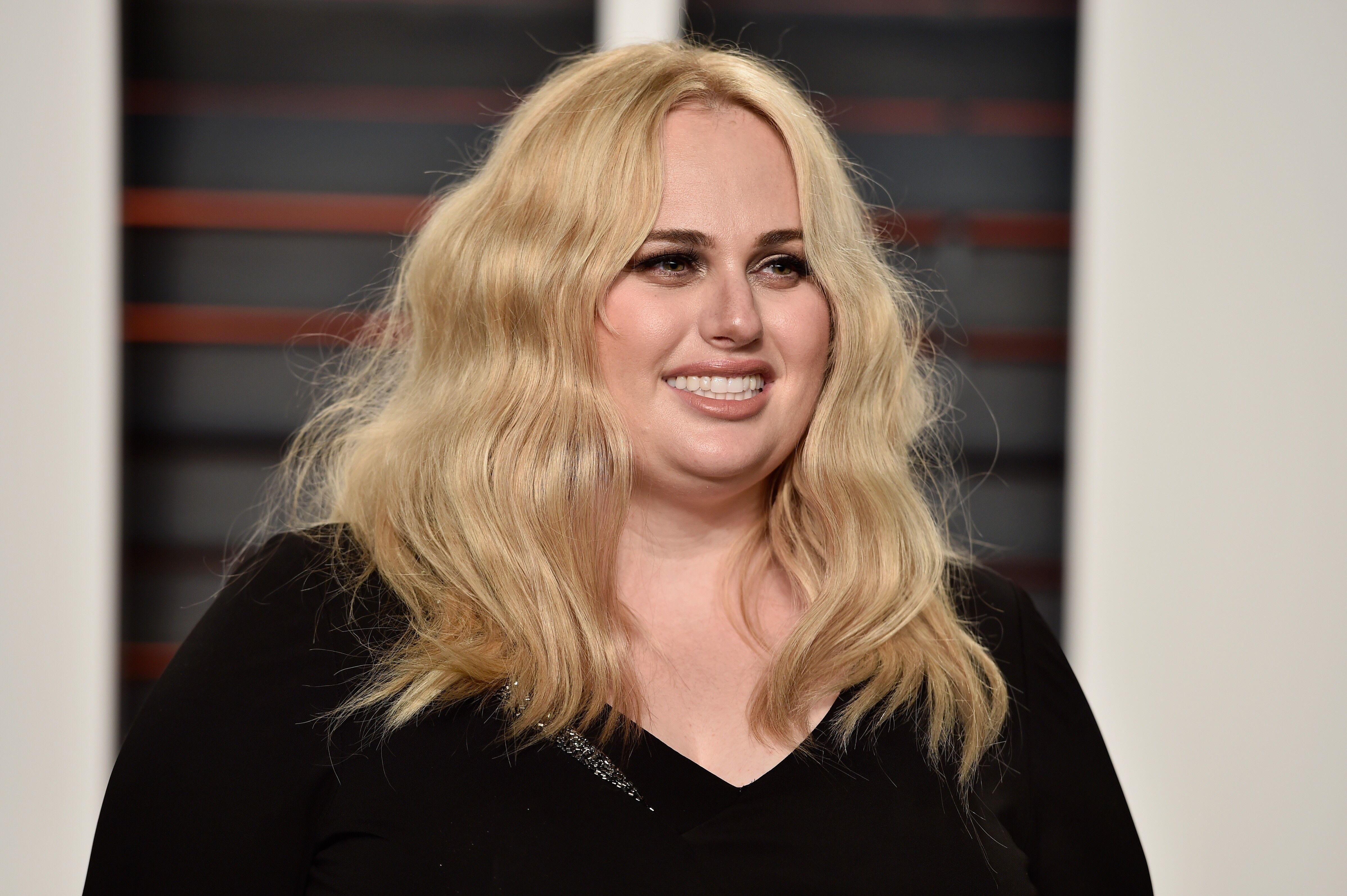 Atriz é criticada nas redes sociais após afirmar que é a primeira protagonista plus size de comédia romântica Atriz é criticada nas redes sociais após afirmar que é a primeira protagonista plus size de comédia romântica
