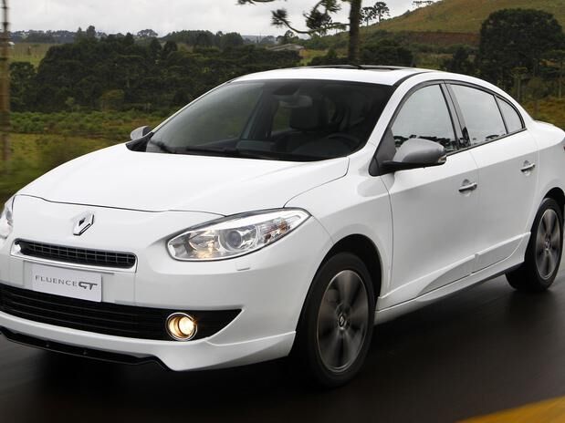 Renault Fluence com motor turbo de 180 cv sai por R$ 79.370