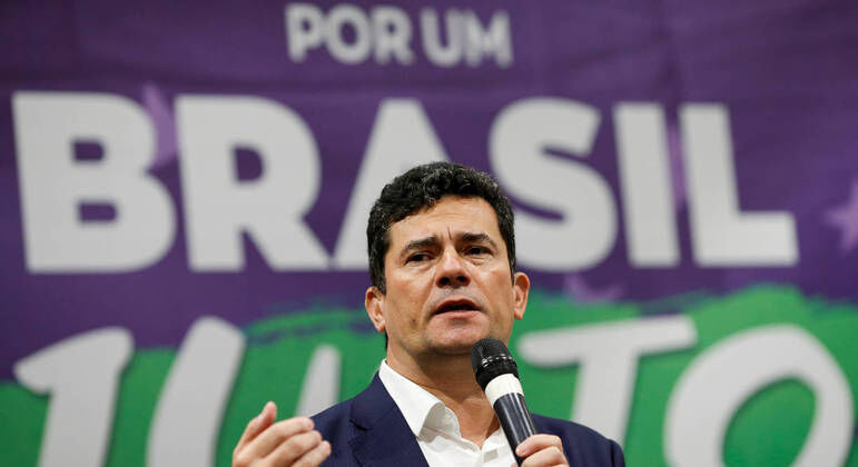 Moro nega disputa ao Senado e reafirma candidatura ao Planalto Moro nega disputa ao Senado e reafirma candidatura ao Planalto