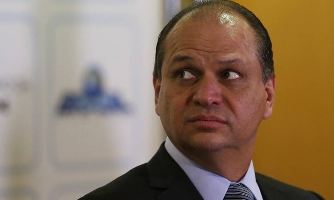 Ministro da Saúde libera R$ 500 milhões para aliados e mais de R$ 12 milhões são para municípios da Paraíba Ministro da Saúde libera R$ 500 milhões para aliados e mais de R$ 12 milhões são para municípios da Paraíba