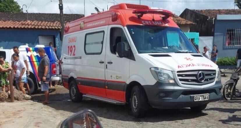 Ataque a tiros deixa dois mortos e três feridos na divisa entre Paraíba e Pernambuco Ataque a tiros deixa dois mortos e três feridos na divisa entre Paraíba e Pernambuco