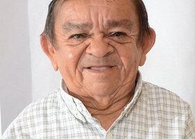 Santino, o anão mais amado da PB, completa 72 anos hoje Santino, o anão mais amado da PB, completa 72 anos hoje