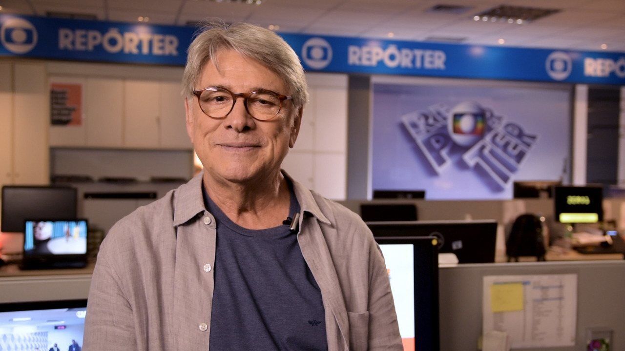 Sérgio Chapelin recusa homenagem e cria climão na Globo Sérgio Chapelin recusa homenagem e cria climão na Globo
