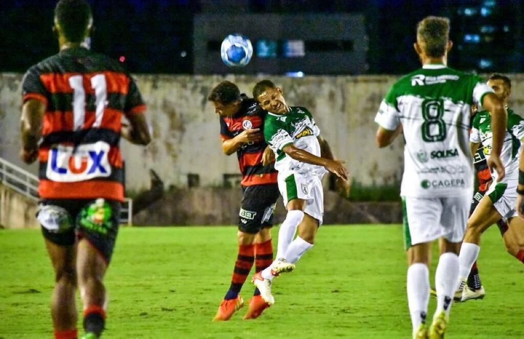 Sousa vence duelo paraibano e complica Campinense na Série D Sousa vence duelo paraibano e complica Campinense na Série D