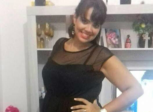 Mulher se passava por produtora de Anitta e Safadão para aplicar golpes Mulher se passava por produtora de Anitta e Safadão para aplicar golpes