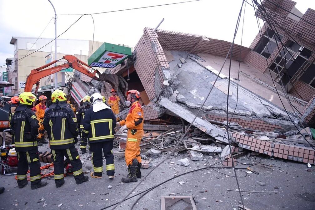 Terremoto atinge sudeste de Taiwan; alerta de tsunami é emitido Terremoto atinge sudeste de Taiwan; alerta de tsunami é emitido
