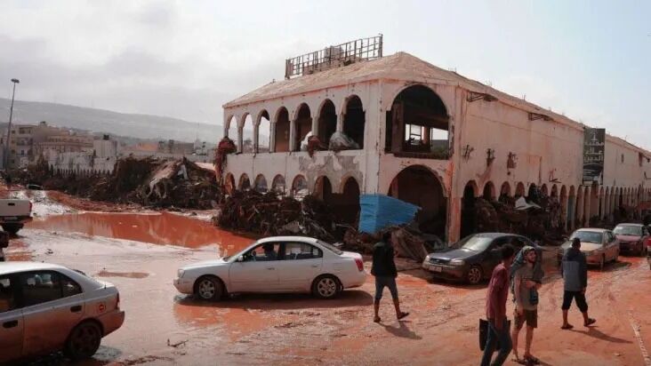 Tempestade deixa mais de 5 mil mortos, 10 mil desaparecidos e cria “cidade fantasma” na Líbia Tempestade deixa mais de 5 mil mortos, 10 mil desaparecidos e cria “cidade fantasma” na Líbia