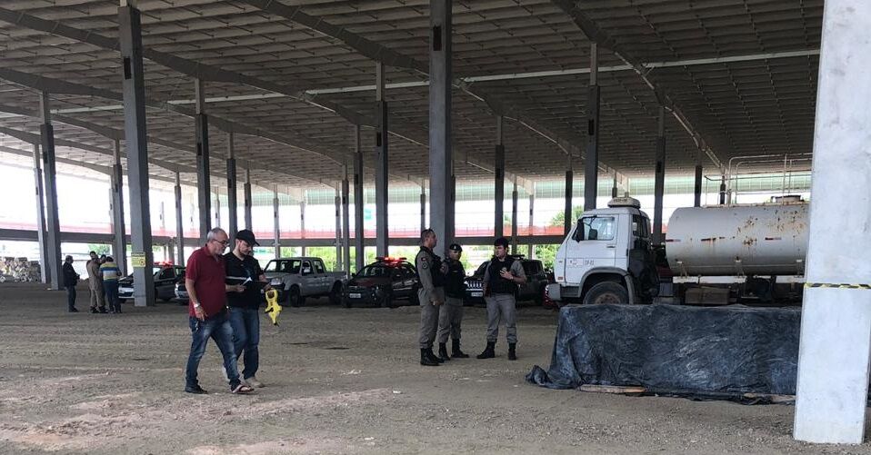 Trabalhador sofreu pancada na cabeça e conversava ao ser retirado de escombros, antes de morrer Trabalhador sofreu pancada na cabeça e conversava ao ser retirado de escombros, antes de morrer
