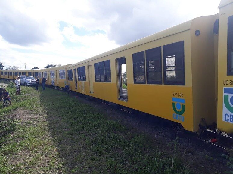 "Trem do Forró" descarrilha de novo no passeio entre Campina Grande e o distrito de Galante "Trem do Forró" descarrilha de novo no passeio entre Campina Grande e o distrito de Galante