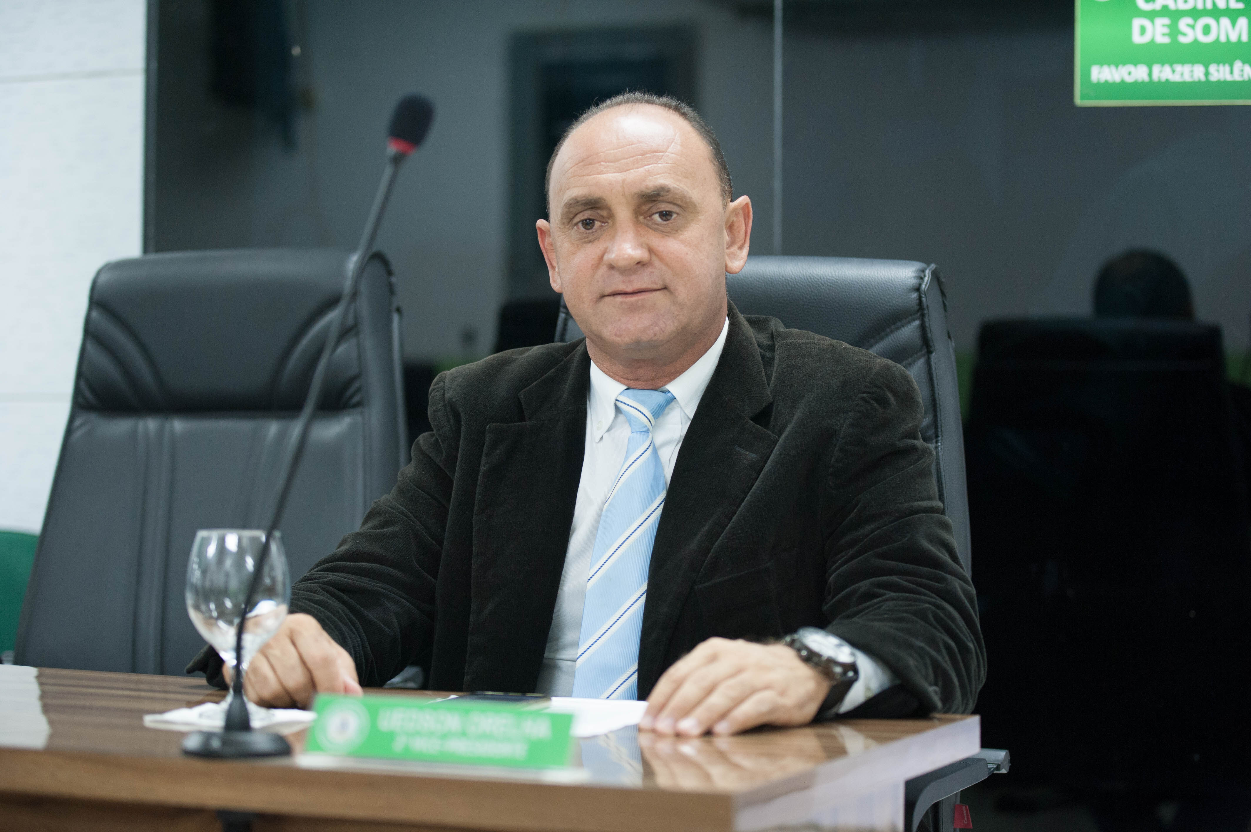 Vice-presidente da Câmara de Bayeux estranha presidente da Casa acionar Justiça para barrar eleição indireta Vice-presidente da Câmara de Bayeux estranha presidente da Casa acionar Justiça para barrar eleição indireta