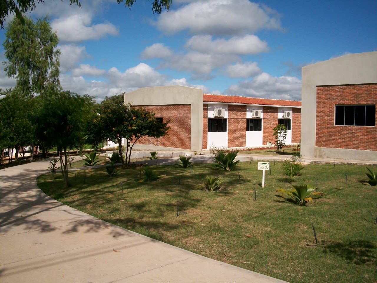 UFCG abre vagas para professor substituto em Campina Grande, Patos e Sumé UFCG abre vagas para professor substituto em Campina Grande, Patos e Sumé