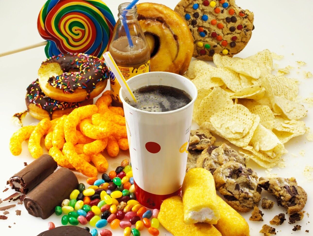 Alimentos ultraprocessados podem contribuir para perda cognitiva Alimentos ultraprocessados podem contribuir para perda cognitiva