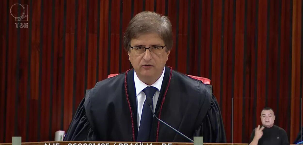 Parecer do Ministério Público no TSE é pela inelegibilidade de Bolsonaro Parecer do Ministério Público no TSE é pela inelegibilidade de Bolsonaro