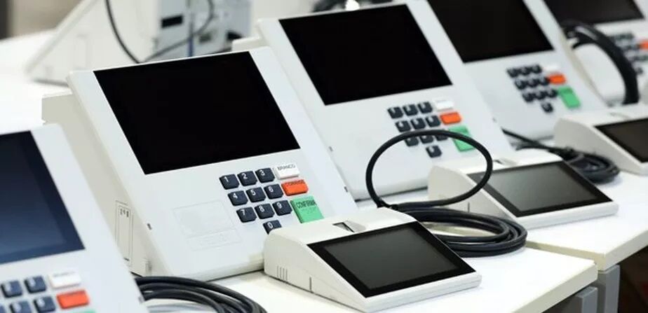 Senado recorre de decisão que bloqueia fundo eleitoral por pandemia Senado recorre de decisão que bloqueia fundo eleitoral por pandemia